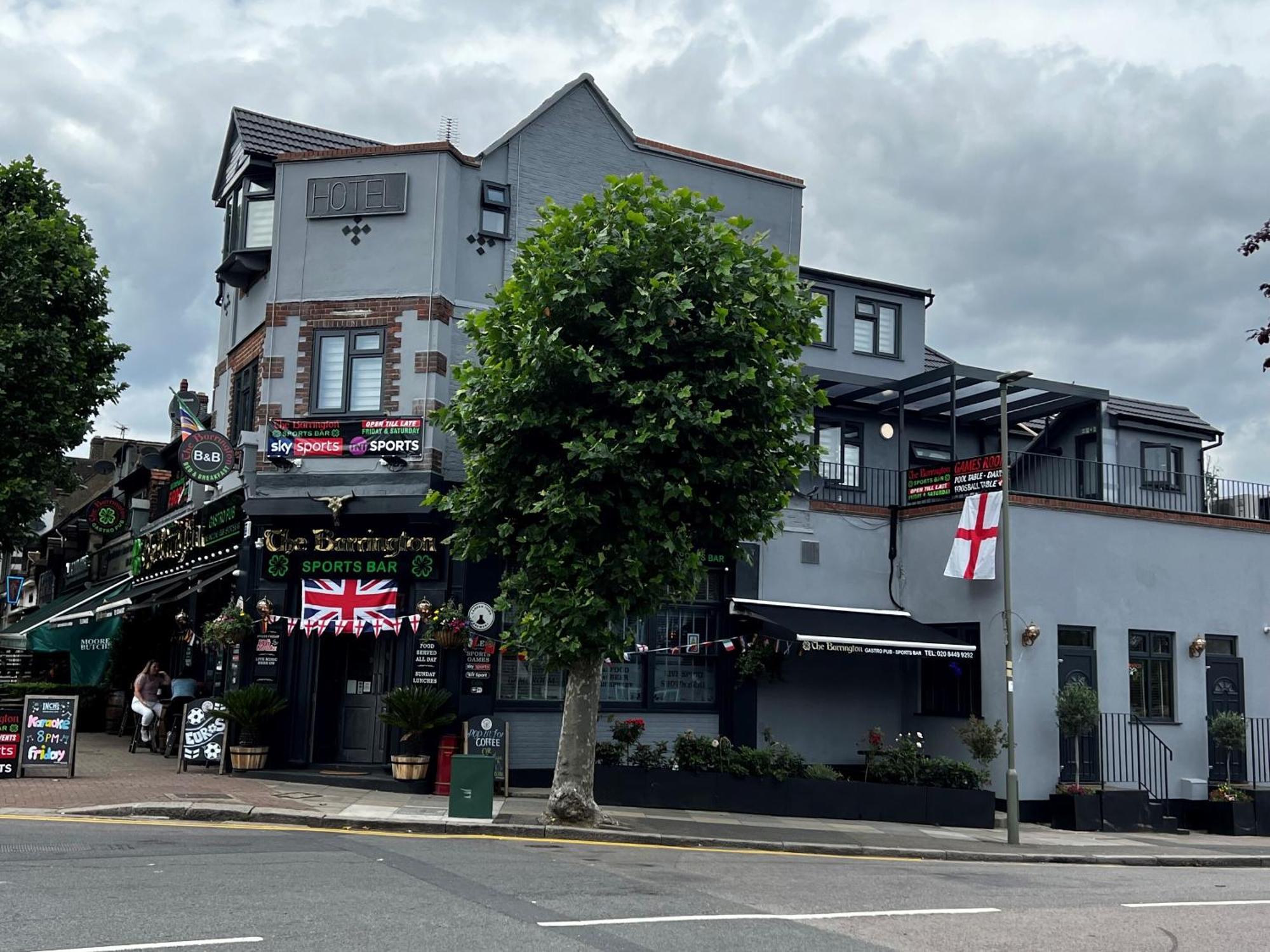 The Barrington Hotel New Barnet Екстериор снимка